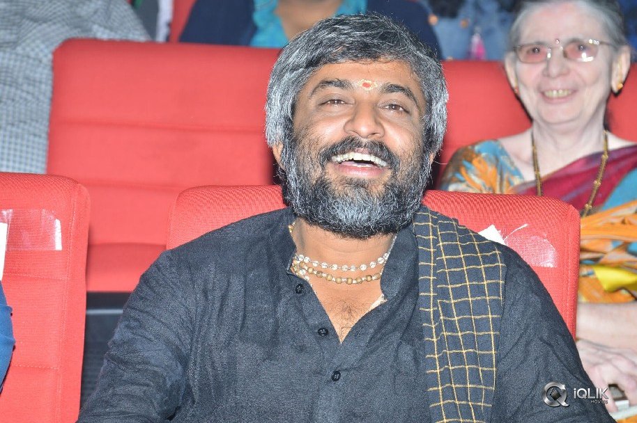 Padi-Padi-Leche-Manasu-Movie-Pre-Release-Event